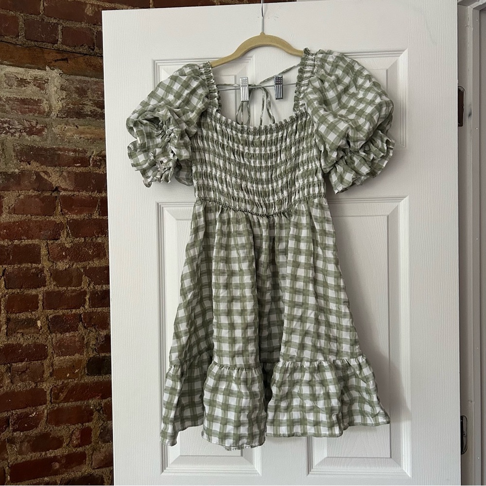 checked puff sleeve dress